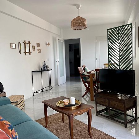 Bright Appartment With View カーニュ・シュル・メール エクステリア 写真